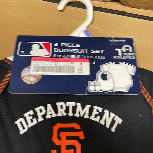 MLB San Francisco Giants three-piece set - Picture 4 of 11